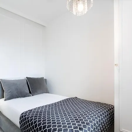 Be In - Dlugie Ogrody * Γκντανσκ